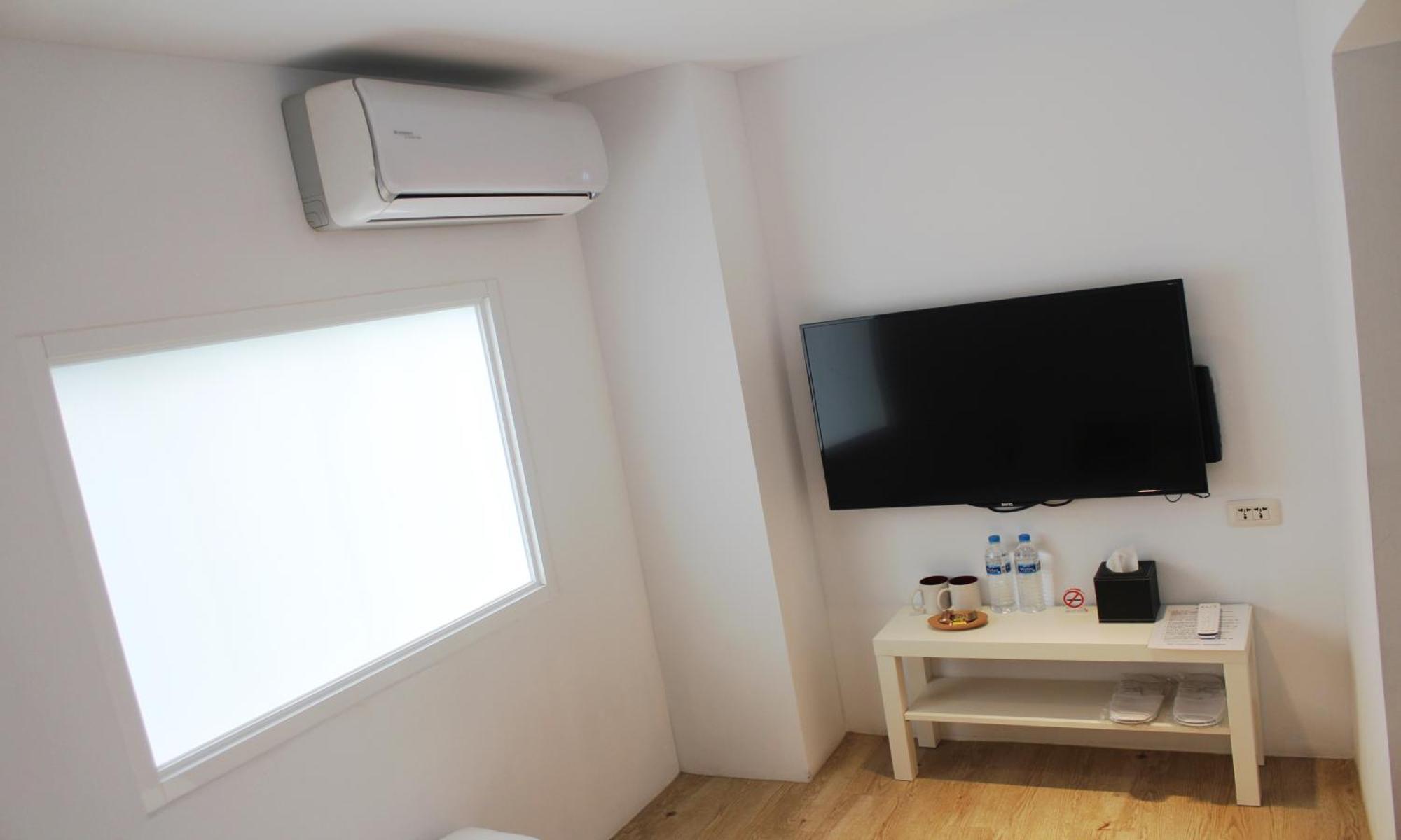 4plus * Đài Bắc